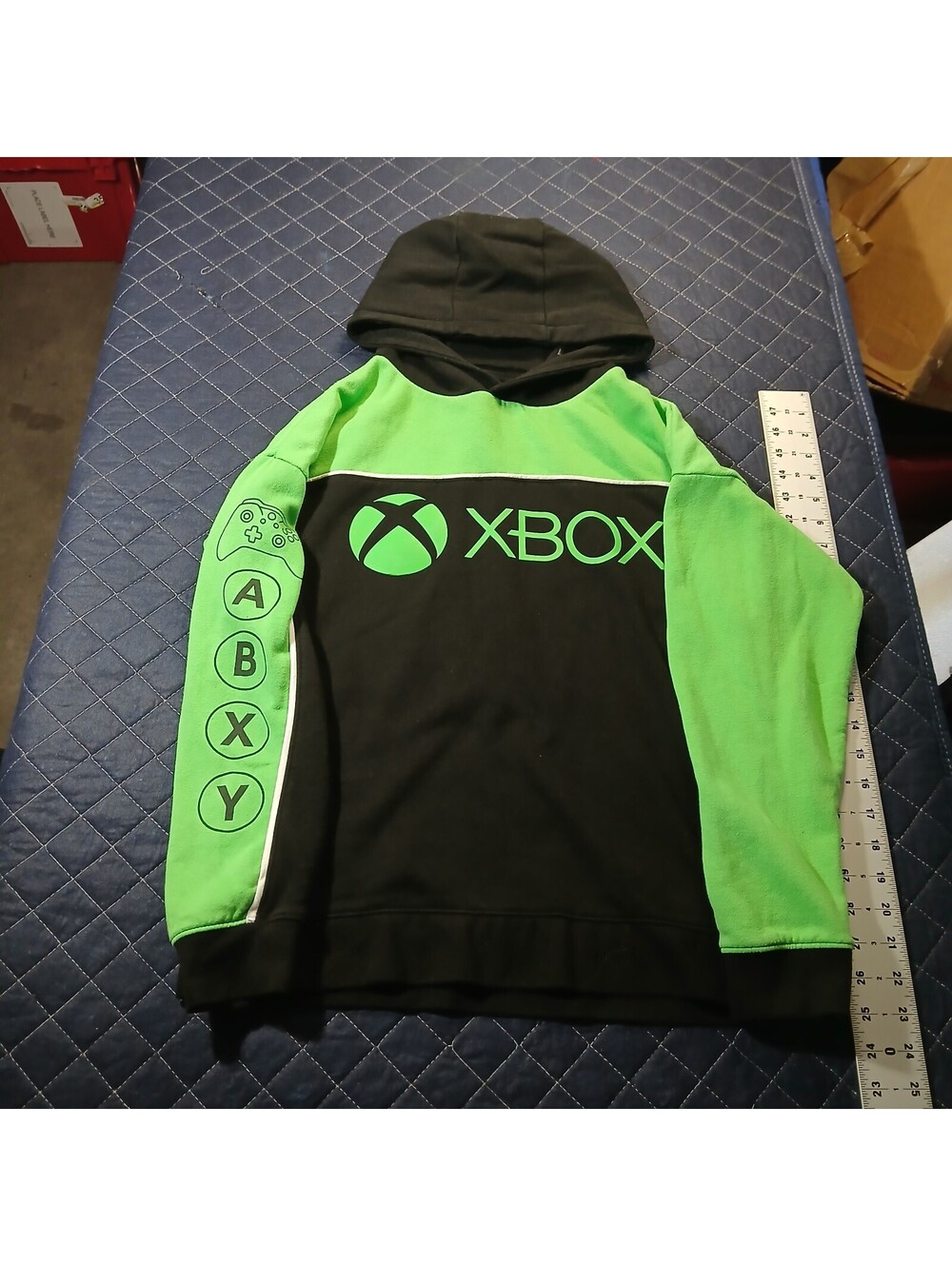 Xbox Gaming Hoodie Black Green Youth Pullover Fleece Graphic Sweatshirt
